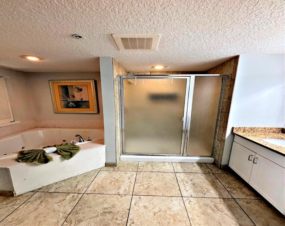 2 Bedroom Resort Condo Direct Oceanfront Wyndham Ocean Walk - Daytona Funland 2226 Daytona Beach Eksteriør billede