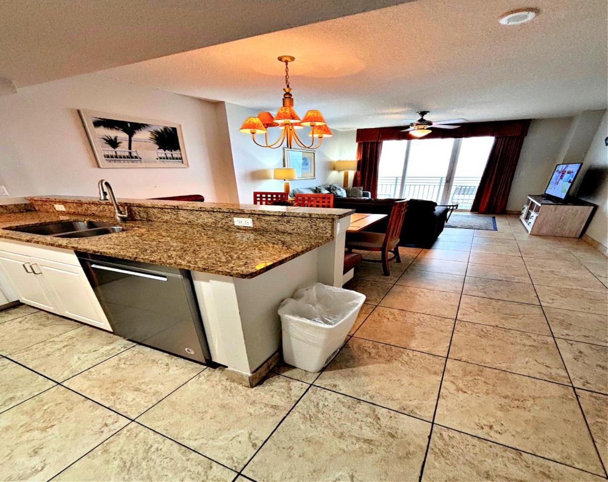 2 Bedroom Resort Condo Direct Oceanfront Wyndham Ocean Walk - Daytona Funland 2226 Daytona Beach Eksteriør billede